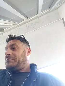 Snapshot of colosone chatting on October 2025 09:30:02 AM colosone online show from October 2025 09:30:02 AM