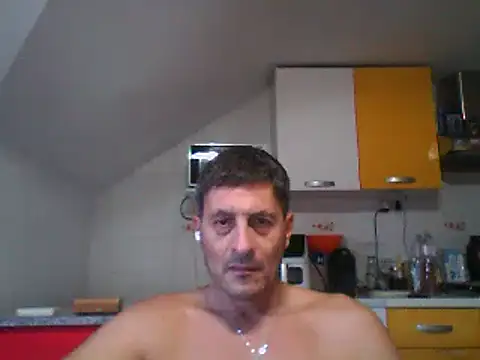 Snapshot of colosone chatting on October 2025 02:50:01 PM colosone online show from October 2025 02:50:01 PM