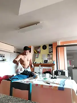 Snapshot of colosone chatting on October 2025 10:27:02 AM colosone online show from October 2025 10:27:02 AM