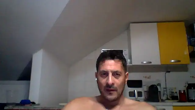 Snapshot of colosone chatting on November 2025 07:49:02 PM colosone online show from November 2025 07:49:02 PM