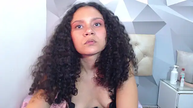 Little18Doll online show from May 2026 09:30:02 PM