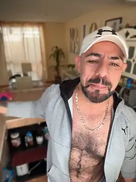 wolfbucker online show from May 2026 03:30:01 PM