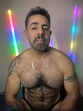 wolfbucker online show from June 2026 06:14:01 AM