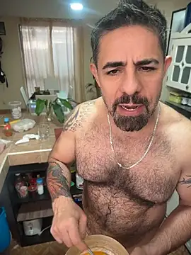 wolfbucker online show from July 2026 01:28:02 PM