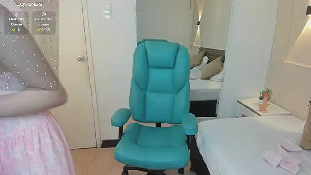 Snapshot of salome_diamond chatting on February 2026 06:55:02 PM salome diamond online show from February 2026 06:55:02 PM