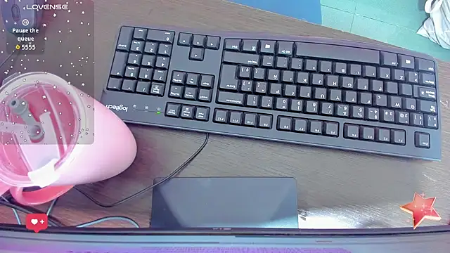 Snapshot of emilywilliis chatting on February 2026 11:53:01 AM emilywilliis online show from February 2026 11:53:01 AM