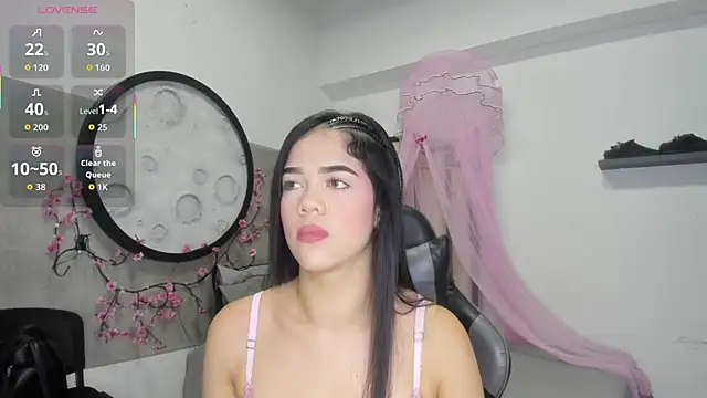 Luna  02 online show from March 2026 11:46:02 AM