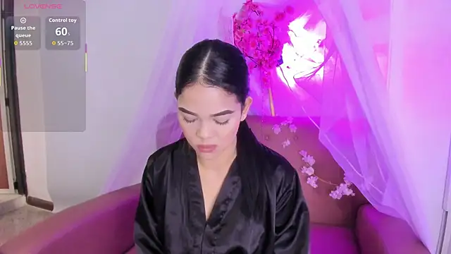 Luna  02 online show from April 2026 01:41:01 PM