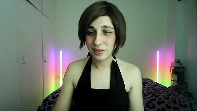 HoneyValentine online show from April 2026 08:57:02 PM