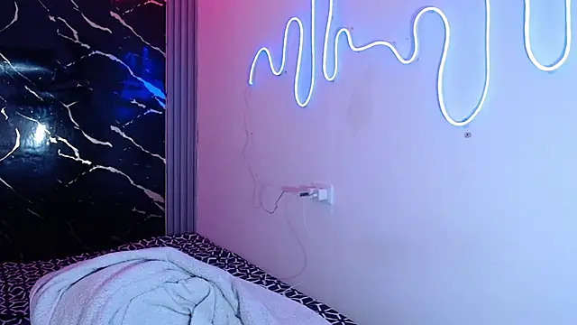 Snapshot of jamescurly00 chatting on February 2026 07:27:01 AM jamescurly00 online show from February 2026 07:27:01 AM