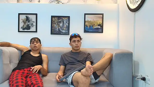 Snapshot of AVENGER_BOYS2026 chatting on January 2026 01:21:02 AM AVENGER BOYS2026 online show from January 2026 01:21:02 AM