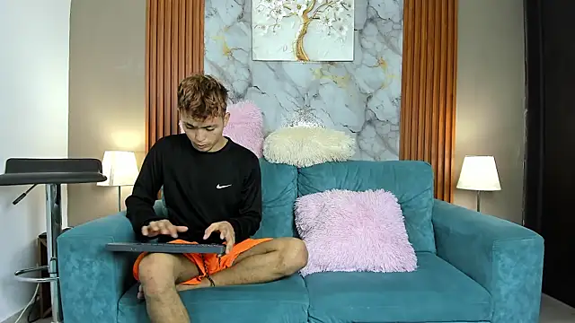 Snapshot of AVENGER_BOYS2026 chatting on February 2026 07:34:02 PM AVENGER BOYS2026 online show from February 2026 07:34:02 PM