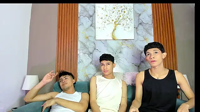 AVENGER BOYS2026 online show from July 2026 07:39:01 PM