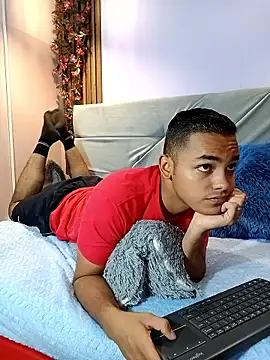 Snapshot of studentdeivy_ chatting on January 2026 10:39:01 AM studentdeivy online show from January 2026 10:39:01 AM