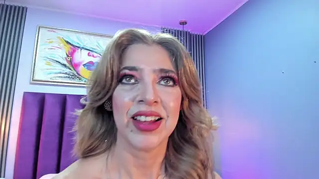 Snapshot of Thecrazyadams_ chatting on April 2026 11:54:01 PM Thecrazyadams online show from April 2026 11:54:01 PM