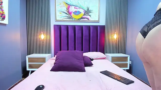 Snapshot of Thecrazyadams_ chatting on April 2026 12:37:02 AM Thecrazyadams online show from April 2026 12:37:02 AM