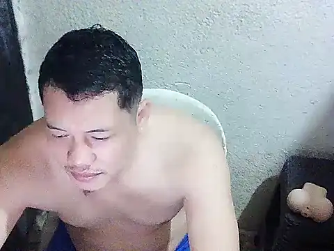Snapshot of UrAsianGuy90 chatting on April 2026 02:37:02 AM UrAsianGuy90 online show from April 2026 02:37:02 AM
