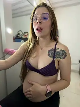 NatalyPinky online show from June 2026 10:03:01 PM