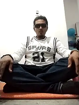 Snapshot of Huevosdtoro chatting on February 2026 06:40:02 AM Huevosdtoro online show from February 2026 06:40:02 AM