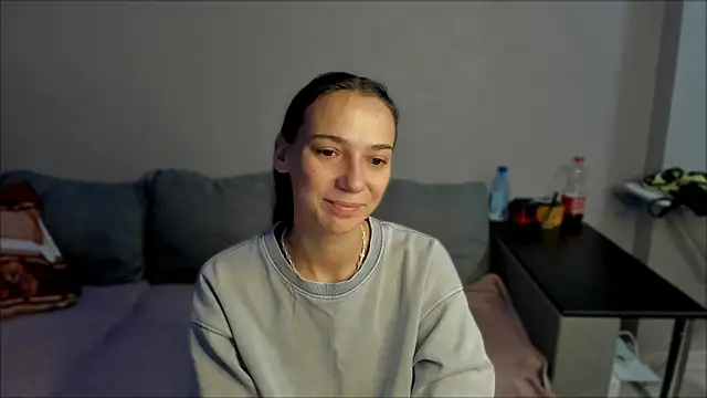 Snapshot of AnnaMized chatting on January 2026 01:11:01 AM AnnaMized online show from January 2026 01:11:01 AM