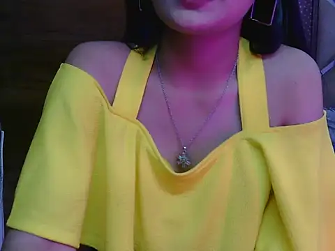 sweet riyaaa online show from May 2026 06:08:01 AM