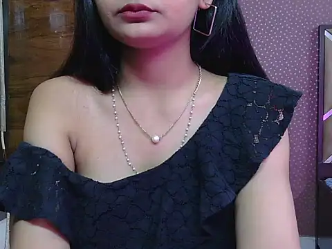 sweet riyaaa online show from May 2026 04:17:02 AM