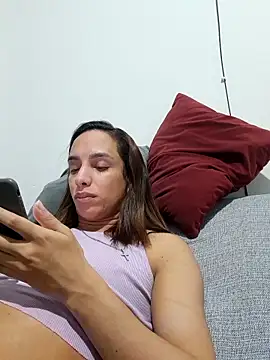 ofjuliaa online show from April 2026 03:08:02 AM