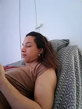 ofjuliaa online show from July 2026 07:10:02 PM