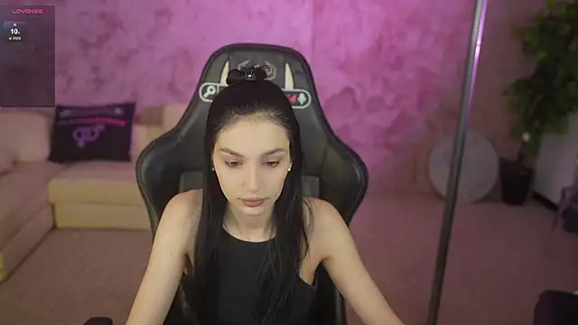 Snapshot of Mila_Rose054 chatting on April 2026 02:59:01 AM Mila Rose054 online show from April 2026 02:59:01 AM