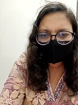 Snapshot of piryasharma005 chatting on January 2026 11:43:01 PM piryasharma005 online show from January 2026 11:43:01 PM