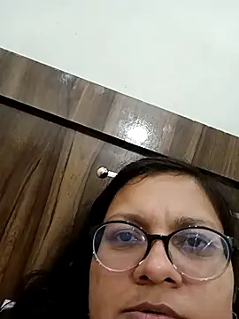 Snapshot of piryasharma005 chatting on February 2026 07:23:02 PM piryasharma005 online show from February 2026 07:23:02 PM