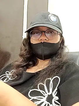 Snapshot of piryasharma005 chatting on February 2026 05:09:02 PM piryasharma005 online show from February 2026 05:09:02 PM