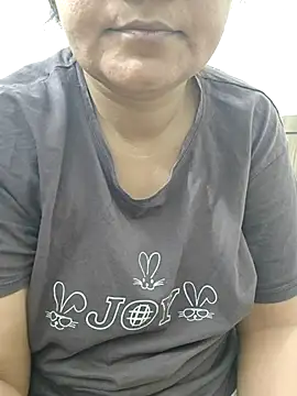 piryasharma005 online show from April 2026 07:41:01 PM