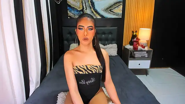 Snapshot of Diana_Victoria chatting on May 2026 04:26:01 PM Diana Victoria online show from May 2026 04:26:01 PM