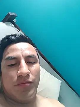 Snapshot of Ferchodel91 chatting on February 2026 03:32:02 PM Ferchodel91 online show from February 2026 03:32:02 PM