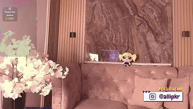 Snapshot of Allison_Parker1_ chatting on January 2026 08:29:01 PM Allison Parker1 online show from January 2026 08:29:01 PM