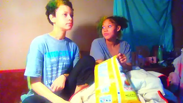 Snapshot of Tamiii420 chatting on January 2026 03:30:02 AM Tamiii420 online show from January 2026 03:30:02 AM