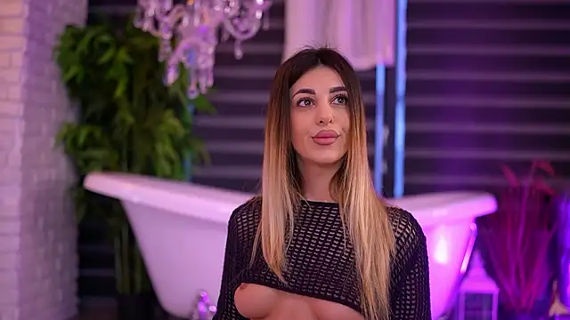 ItsIvyLicious online show from February 2026 05:47:02 AM