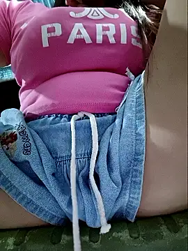 linhha23 online show from March 2026 12:35:02 PM