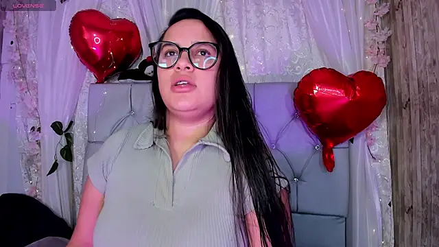 Snapshot of Victoria_Poncce1 chatting on February 2026 11:29:01 AM Victoria Poncce1 online show from February 2026 11:29:01 AM