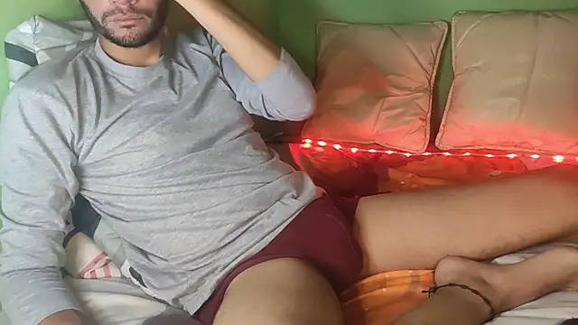 Snapshot of Taylor_Blaze94 chatting on February 2026 02:48:01 AM Taylor Blaze94 online show from February 2026 02:48:01 AM