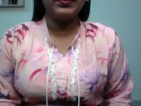 Snapshot of Sima_Roy95 chatting on January 2026 04:33:02 PM Sima Roy95 online show from January 2026 04:33:02 PM