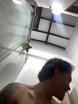 Snapshot of MARiana2619 chatting on February 2026 04:52:01 AM MARiana2619 online show from February 2026 04:52:01 AM