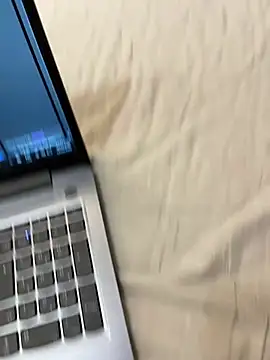 Snapshot of MARiana2619 chatting on February 2026 05:14:01 AM MARiana2619 online show from February 2026 05:14:01 AM