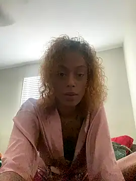 Snapshot of Deehoneybaby chatting on January 2026 06:22:02 PM Deehoneybaby online show from January 2026 06:22:02 PM