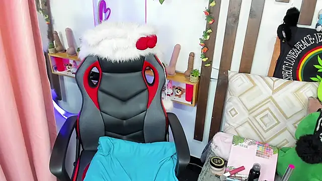 MeowMota  online show from July 2026 06:26:02 PM