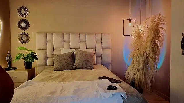 Snapshot of _liiss chatting on February 2026 11:36:02 AM liiss online show from February 2026 11:36:02 AM