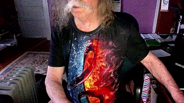 LickYourYoni online show from April 2026 02:14:02 AM