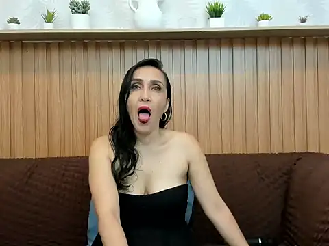 Snapshot of Riley_Reid_Milf chatting on May 2026 12:46:01 PM Riley Reid Milf online show from May 2026 12:46:01 PM