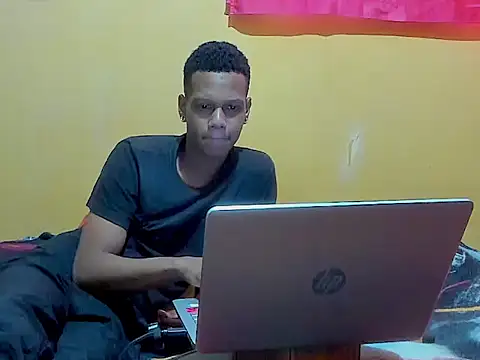 aunstin mohamme online show from February 2026 06:38:01 PM